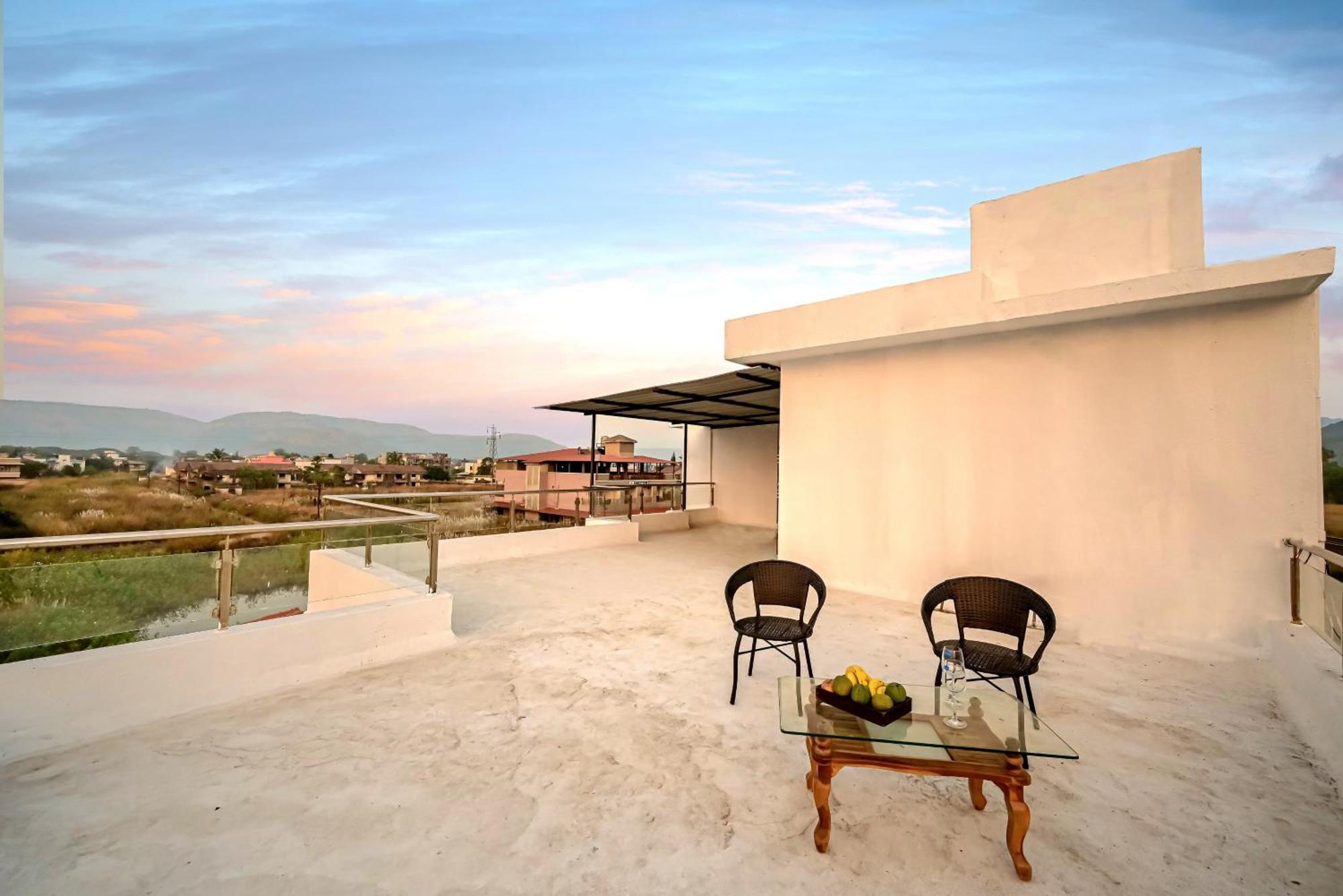Empyrean Stay II 6Bhk Big Daddy Villa Ll Ac II Pvt Pool II Terrace View II Lux Лонавала Екстериор снимка