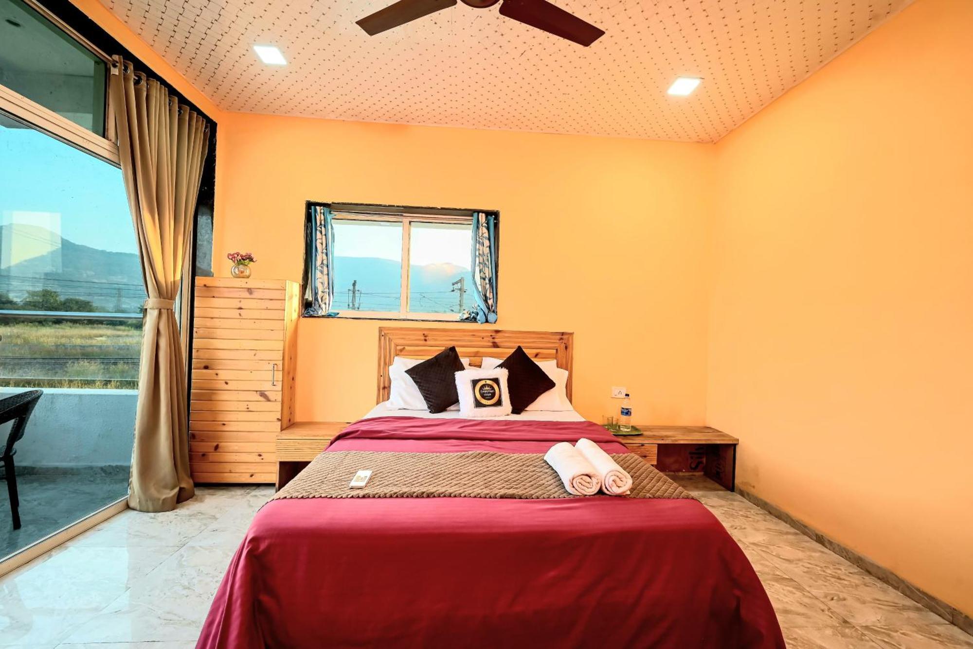 Empyrean Stay II 6Bhk Big Daddy Villa Ll Ac II Pvt Pool II Terrace View II Lux Лонавала Екстериор снимка